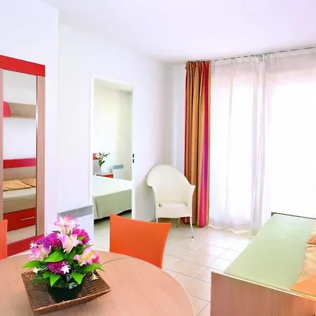 Appart'city Confort Centre 3*